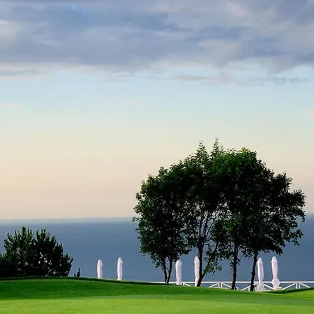 Lighthouse Golf & * Balcic