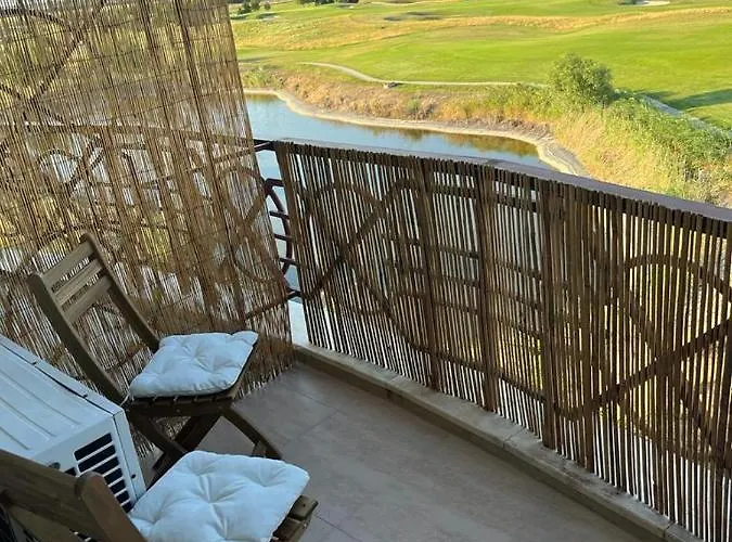 Lighthouse Golf & Apartament